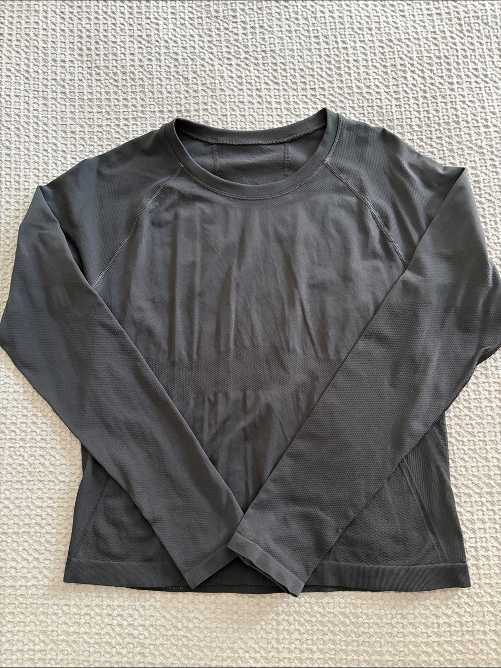 Athleta Momentum Long Sleeve - Black